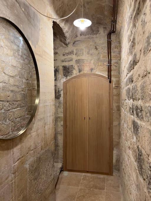 Marais - Unique Duplex Decorated With Taste Apartment Париж Екстериор снимка
